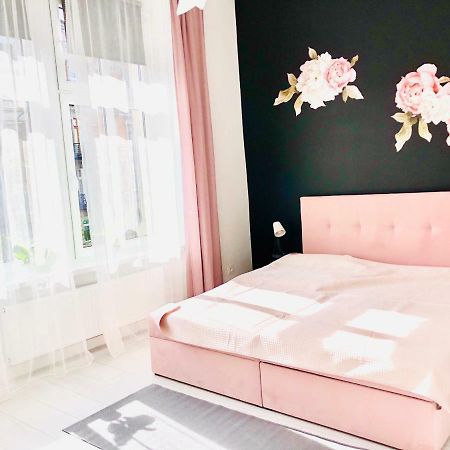 Legnica Apartament 82M2 Delux 5 Екстер'єр фото